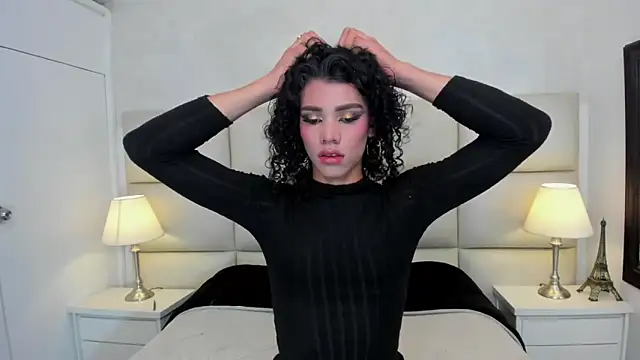 Snapshot of AlexaBellanova chatting on 05.03.26 AlexaBellanova online show from 05.03.26