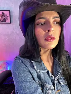 Cristal Cerati  online show from 11.14.25