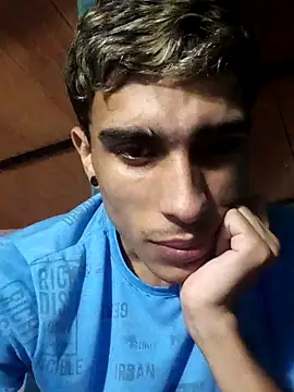 Snapshot of Moreno_HOT_Dotado chatting on 11.12.25 Moreno HOT Dotado online show from 11.12.25