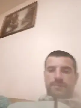 Snapshot of TwardyKierowca chatting on 11.13.25 TwardyKierowca online show from 11.13.25