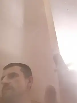 Snapshot of TwardyKierowca chatting on 11.23.25 TwardyKierowca online show from 11.23.25