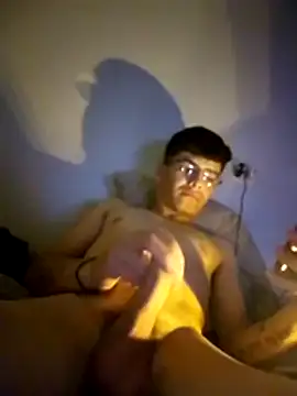 quetzal200128 online show from 11.16.25