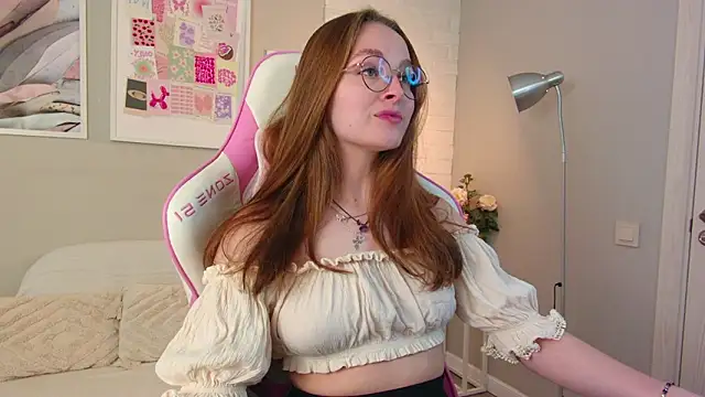 MadisonSmitt online show from 03.16.26