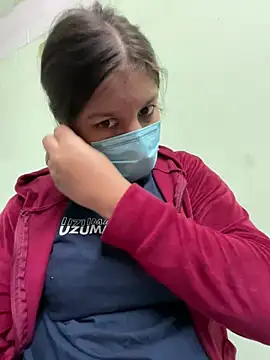 Cute hotzara online show from 12.22.25