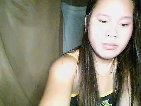 mia kittykitty online show from 11.13.25