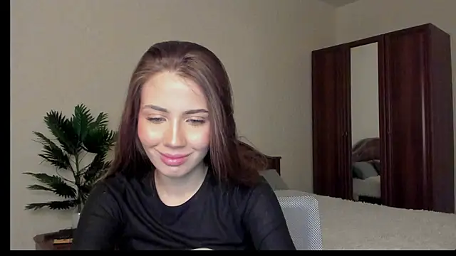 Aurora Glow21 online show from 01.11.26