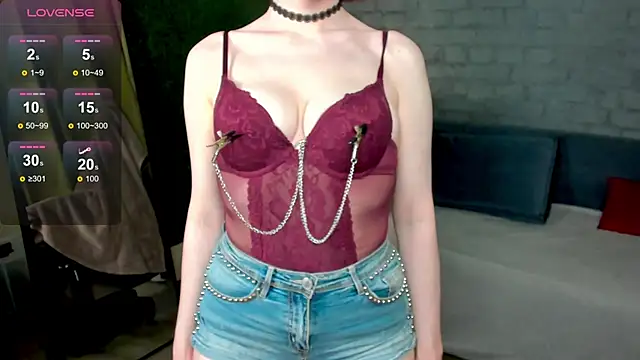 LinaPolina online show from 11.28.25