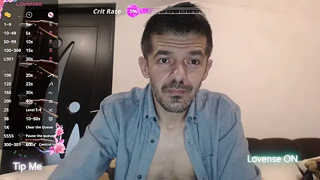 Snapshot of Dale_E chatting on 11.27.25 Dale E online show from 11.27.25