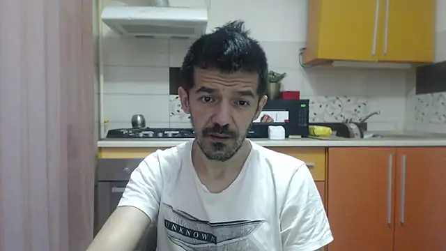 Snapshot of Dale_E chatting on 12.05.25 Dale E online show from 12.05.25