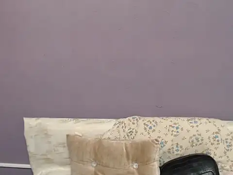 divina kira online show from 11.19.25