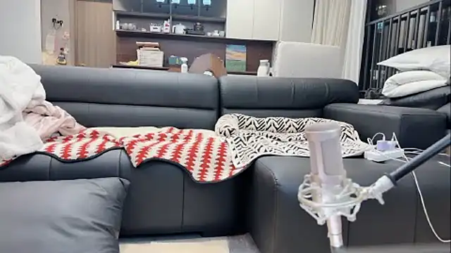 Butterbear online show from 01.08.26