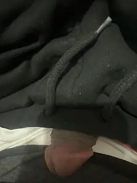 kangro 80 online show from 12.15.25