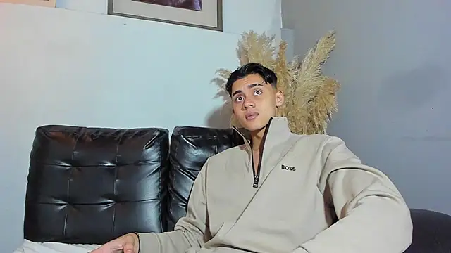 ZeusBrant online show from 04.08.26