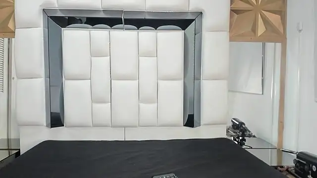 Snapshot of Estefanny_lopez19 chatting on 02.03.26 Estefanny lopez19 online show from 02.03.26