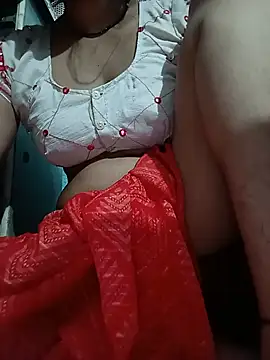 Snapshot of beutiful_hot chatting on 06.19.26 beutiful hot online show from 06.19.26