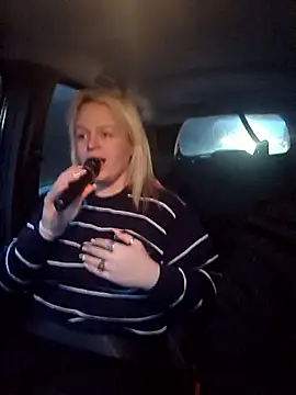 Snapshot of ladychat69 chatting on 01.08.26 ladychat69 online show from 01.08.26