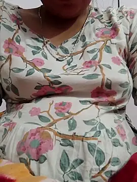 isha sharma2002 online show from 11.24.25