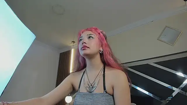 Laracooper  online show from 02.08.26