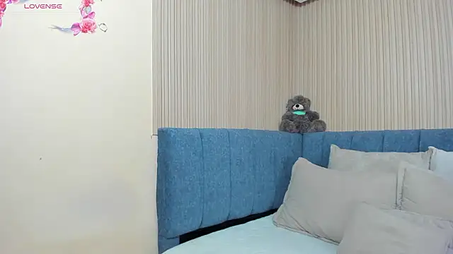 Dulce emi online show from 02.14.26