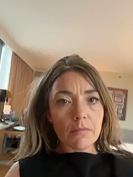 Snapshot of miatate chatting on 02.03.26 miatate online show from 02.03.26