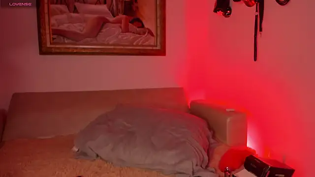 VeronicaSmith OS online show from 04.17.26