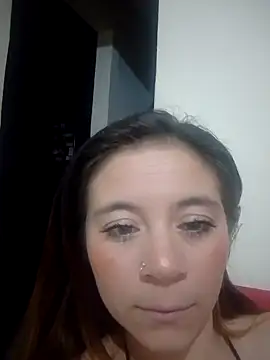 Snapshot of dayanarrb chatting on 11.15.25 dayanarrb online show from 11.15.25