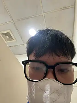 Snapshot of MEFUN- chatting on 02.10.26 MEFUN- online show from 02.10.26