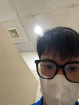 Snapshot of MEFUN- chatting on 02.28.26 MEFUN- online show from 02.28.26