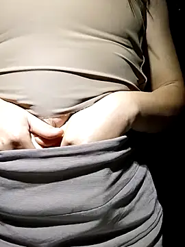 Snapshot of Lucky-688 chatting on 12.14.25 Lucky-688 online show from 12.14.25