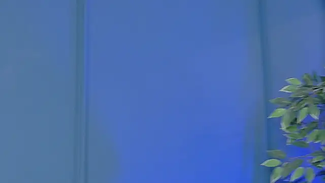 IrissBell online show from 11.21.25