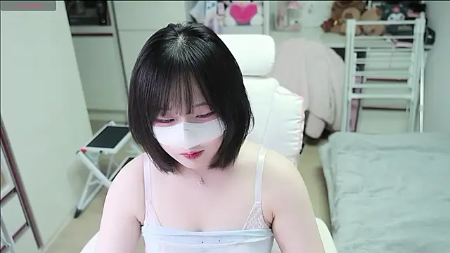 kimhyeona2005 online show from 04.24.26