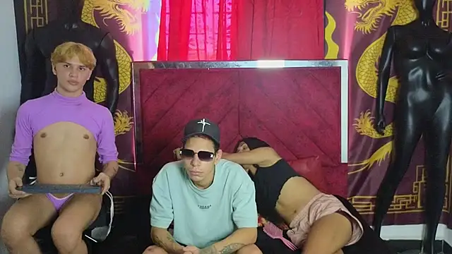 BDSM Group online show from 11.26.25