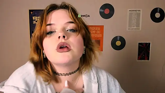 lika pop online show from 11.17.25