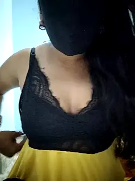 mahalaxmi teluguammai online show from 11.30.25