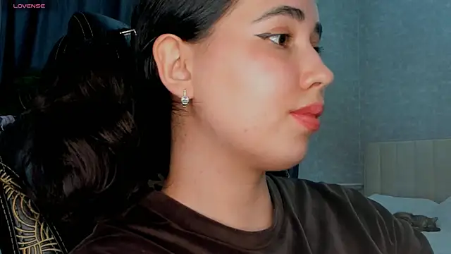 Snapshot of Diara_1an chatting on 04.25.26 Diara 1an online show from 04.25.26