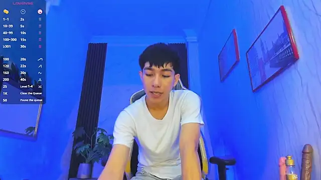 Snapshot of sam_kato chatting on 11.28.25 sam kato online show from 11.28.25