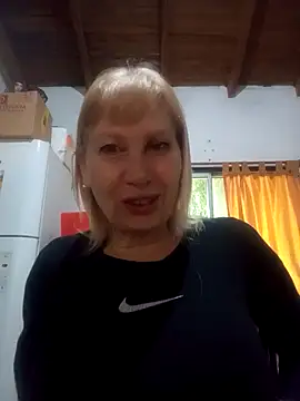 SexyMilf1211 online show from 04.08.26