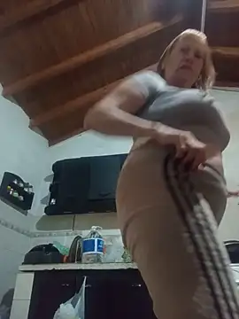 SexyMilf1211 online show from 05.25.26