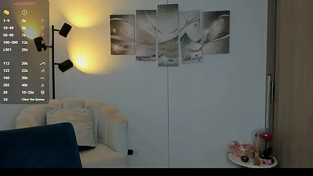 haileyflorez  online show from 03.21.26