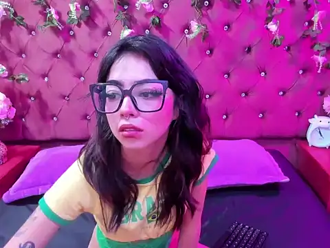  Ivy Luna online show from 01.08.26