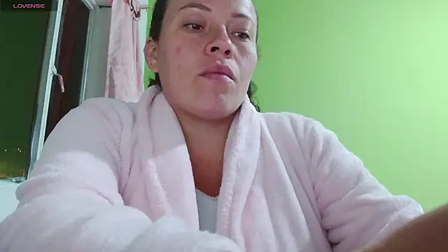Rouse hot  online show from 06.06.26