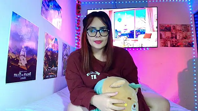 cherry velvet 19 online show from 02.06.26