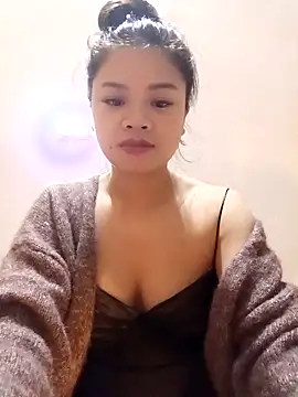 sara-xx online show from 12.19.25