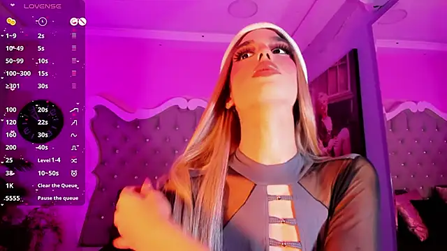 LeslieAmor1 online show from 11.26.25