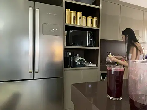 BelleRune online show from 02.14.25