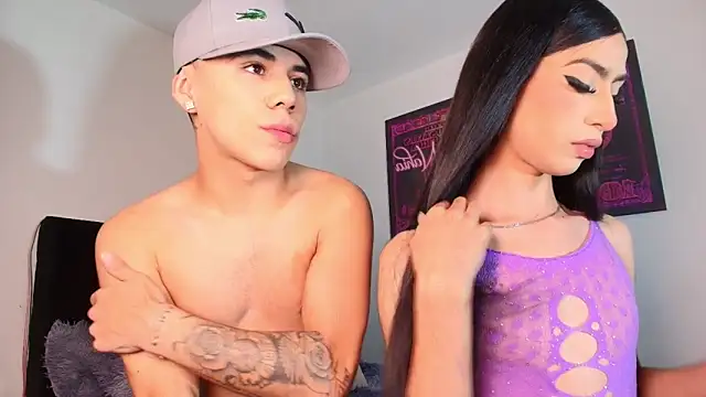 Snapshot of The_Sexy_Couple chatting on 11.24.25 The Sexy Couple online show from 11.24.25