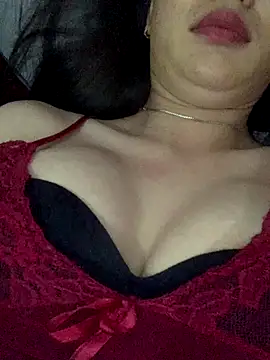 Snapshot of Tina_babyy chatting on 11.27.25 Tina babyy online show from 11.27.25