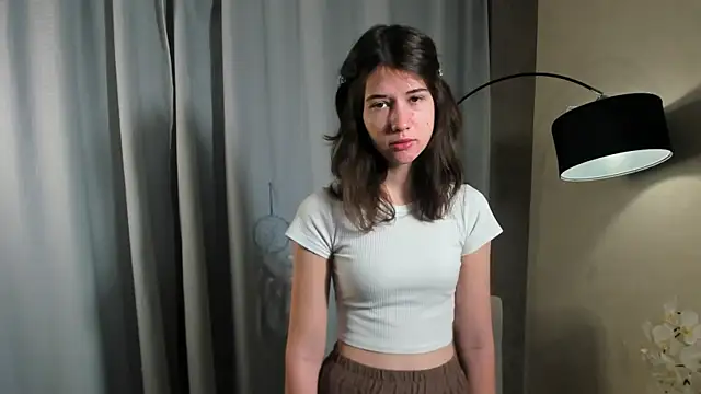 MarilynMun online show from 11.26.25