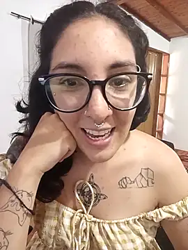 Melinerd online show from 11.28.25