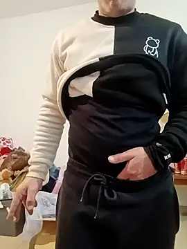 platone09 online show from 11.24.25